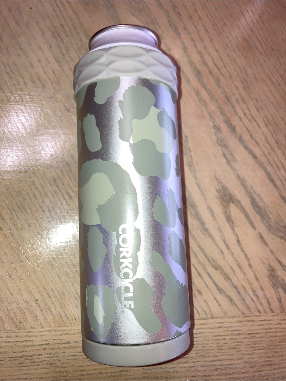 Corkcicle Snow Leopard Print Artican, Can Cooler in Metallic Silver and Olive